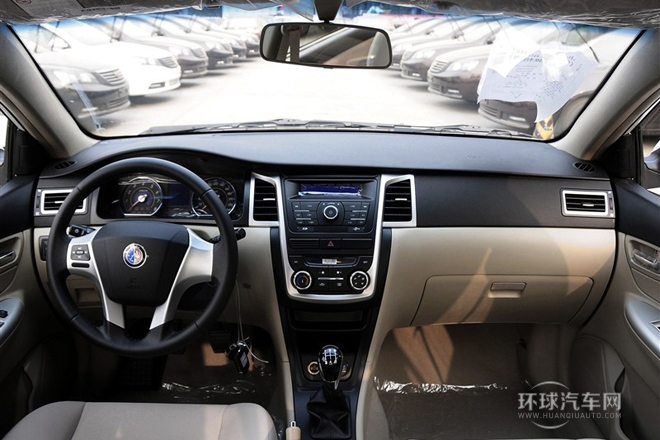 2014款 1.5L 手動(dòng)精英型