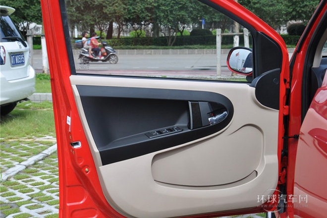 2011款 1.3L 手動舒適型Ⅱ