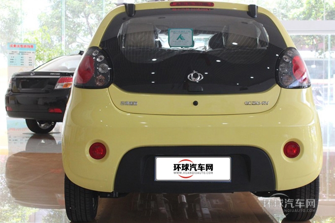 2013款 1.0L 手動進取型