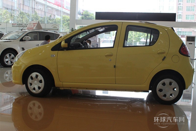 2013款 1.0L 手動進取型