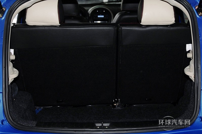 2014款 CROSS 1.3L 手動精英型