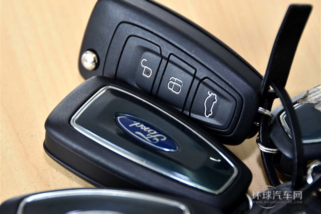 2012款 兩廂 1.6L AT風尚型