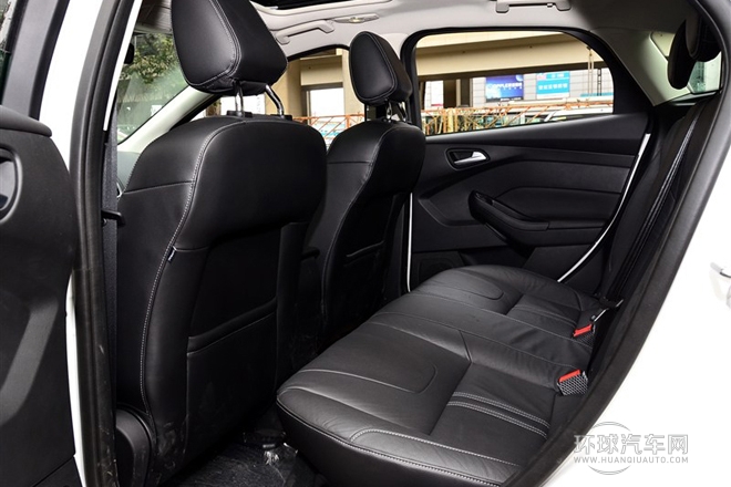 2012款 兩廂 1.6L AT風尚型