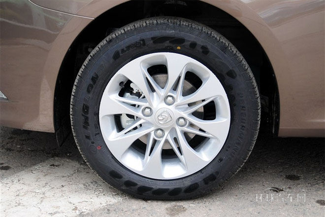 2013款1.8L自動   舒適型