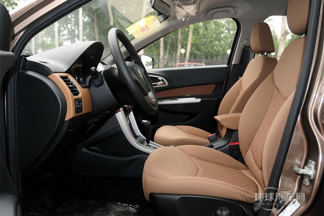 2013款1.8L自動(dòng)   舒適型