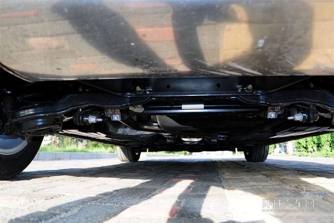 2012款 三廂 1.6L AT風(fēng)尚型