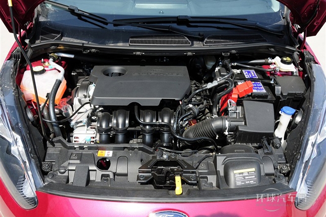 2013款 兩廂 1.5L 自動時尚型