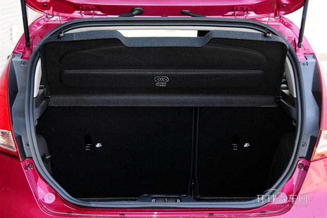 2013款 兩廂 1.5L 自動時尚型