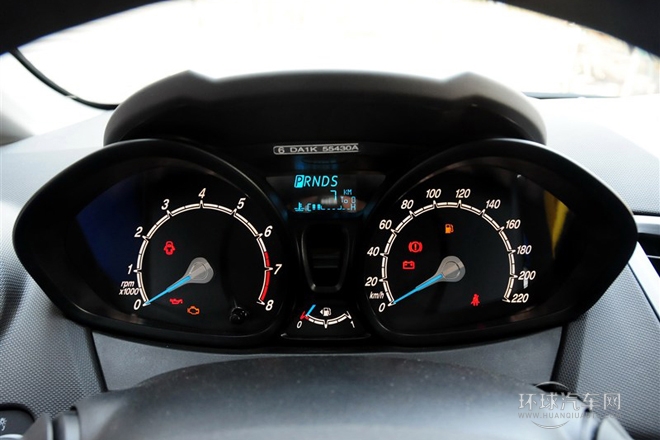 2013款 兩廂 1.5L 自動時尚型