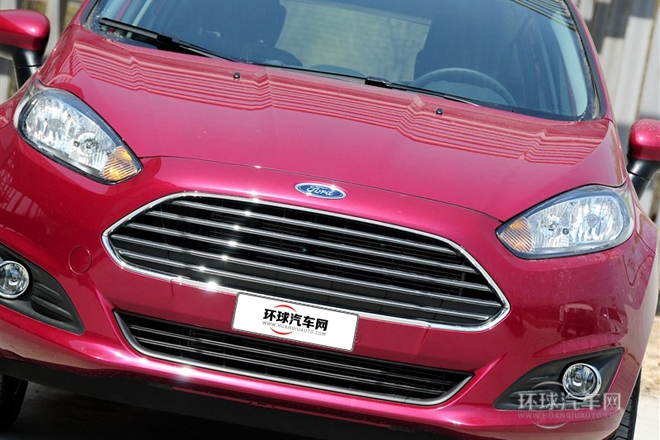 2013款 兩廂 1.5L 自動(dòng)時(shí)尚型