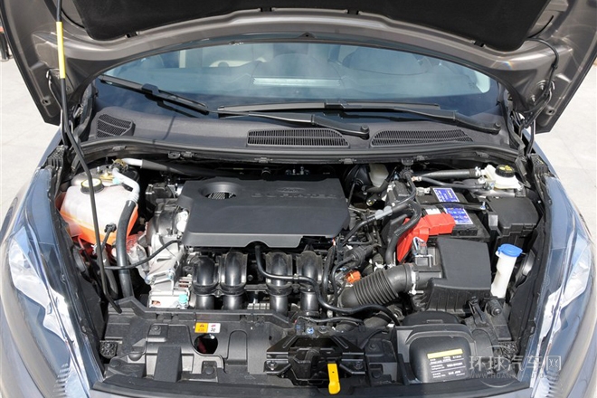 2013款 三廂 1.5L 自動品尚型