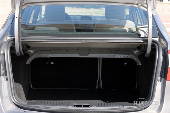 2013款 三廂 1.5L 自動品尚型