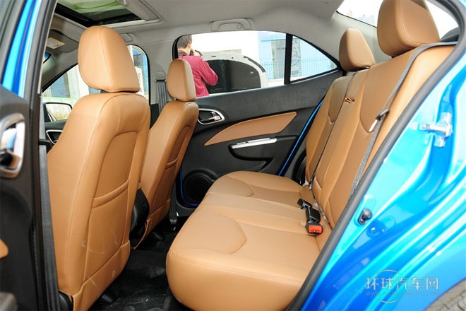 2014款1.5L手動   精英型