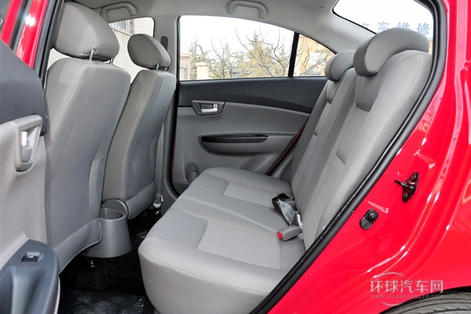 2012款 三廂 1.5L 手動豪華型