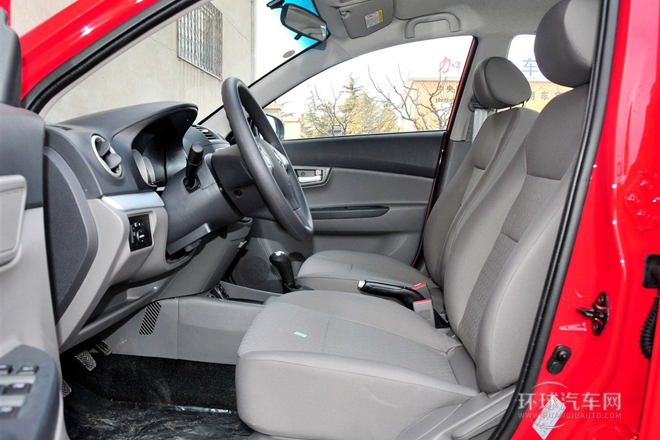 2012款 三廂 1.5L 手動豪華型