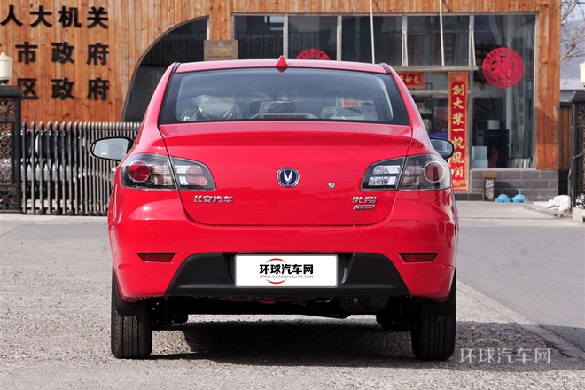 2012款 三廂 1.5L 手動(dòng)豪華型