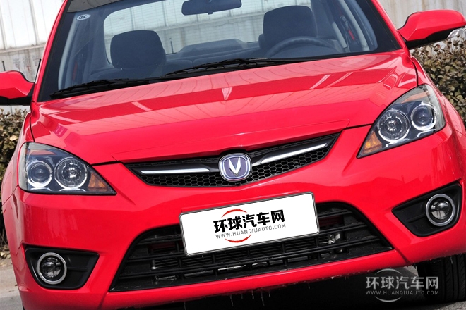 2012款 三廂 1.5L 手動豪華型