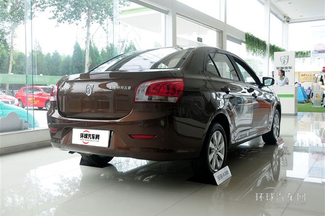 2014款1.5L手動   舒適型