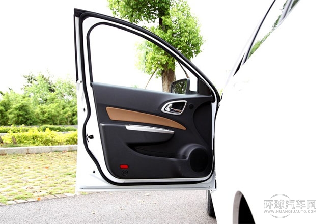 2014款1.5L自動   精英型