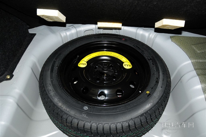 2012款 三廂 1.5L 手動運動型