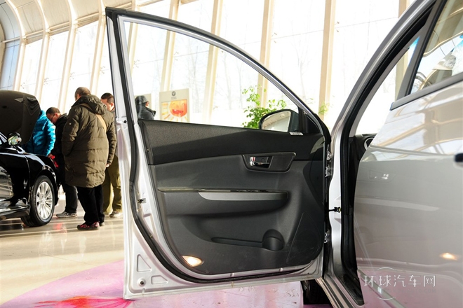 2012款 三廂 1.5L 手動運動型