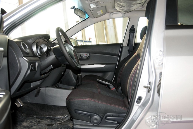 2012款 三廂 1.5L 手動運動型