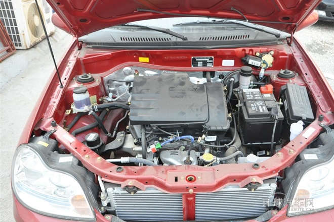 2012款 1.0L 手動進取型