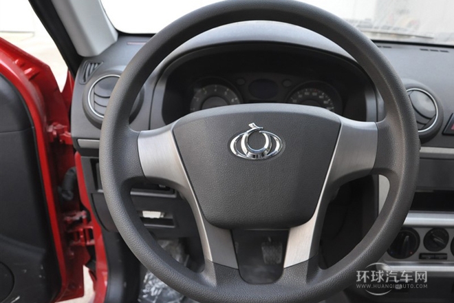 2012款 1.0L 手動進取型