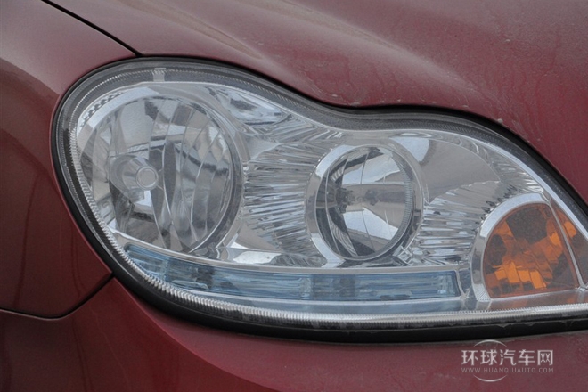 2012款 1.0L 手動進取型