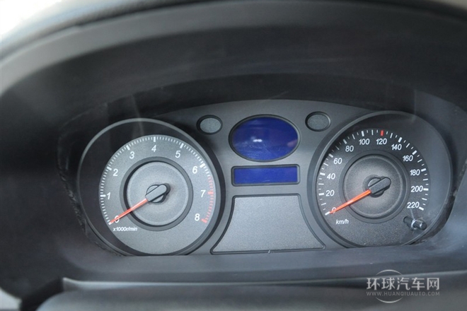 2012款 1.3L 手動(dòng)時(shí)尚型III