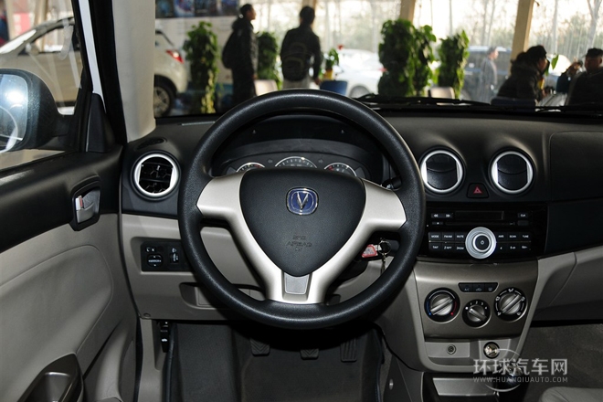 2012款 1.3L 手動豪華型 國IV