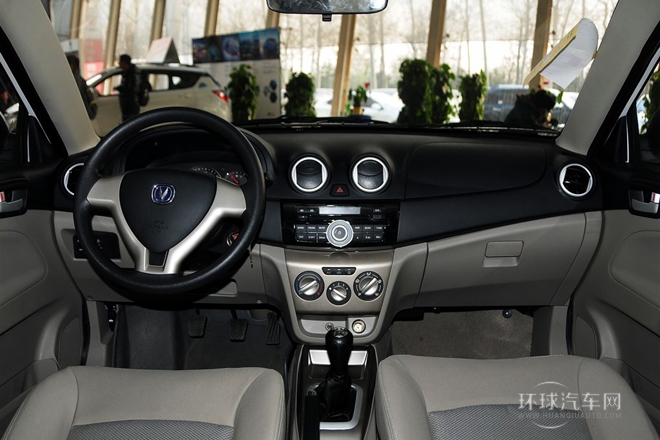 2012款 1.3L 手動豪華型 國IV