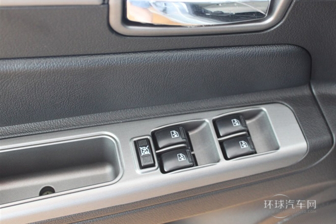 2012款 1.5L 手動運動型II