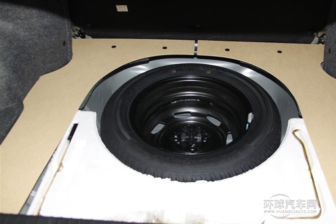 2012款 1.5L 手動(dòng)運(yùn)動(dòng)型II