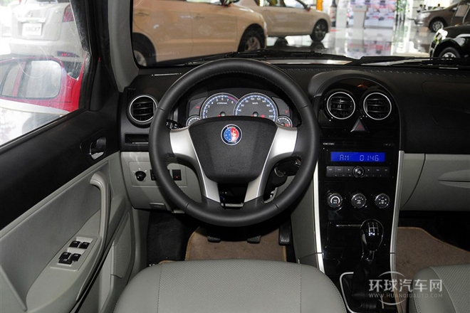 2014款 1.3L 尊貴型