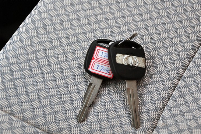 2010款 1.0L金鉆標(biāo)準(zhǔn)型EQ465i-21 3U