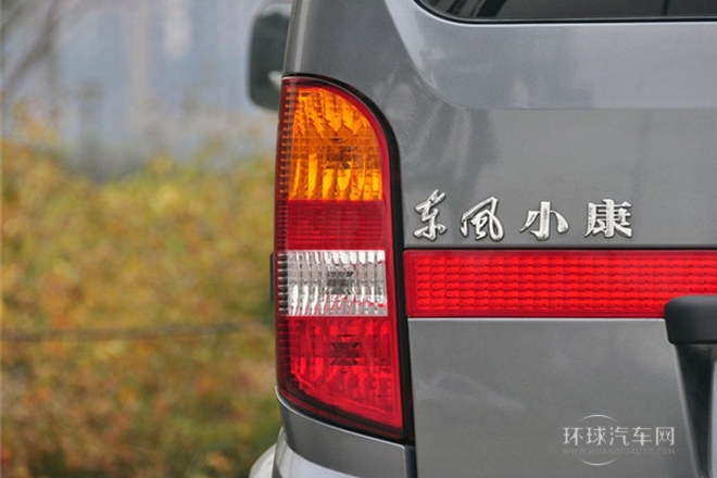 2010款 1.0L金鉆標(biāo)準(zhǔn)型EQ465i-21 3U