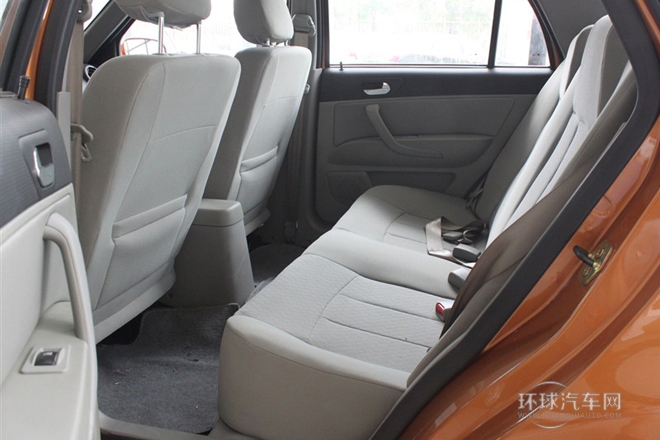 2012款 1.3L 舒適型