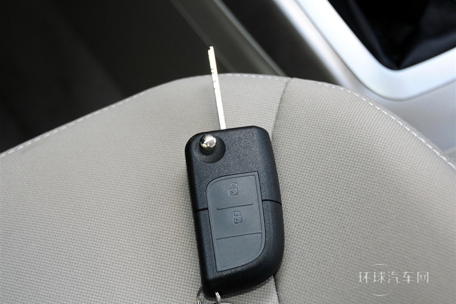 2012款 1.3L 手動豪華型 國V