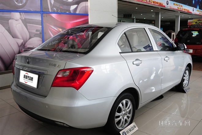 2012款 1.3L 手動舒適型 國IV