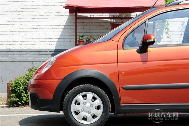 2012款 改款 1.2L 手動運動版時尚型