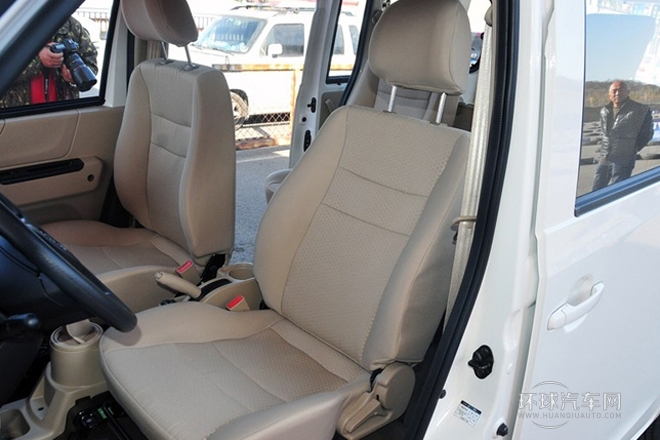 2014款 1.5L商務豪華型