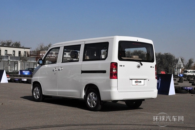 2014款 1.5L商務(wù)豪華型