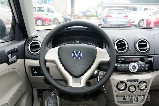 2012款 1.3L 手動舒適型 國V