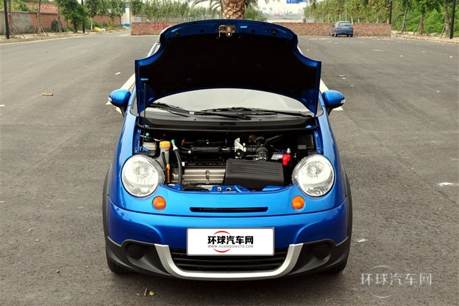 2012款 改款 1.2L 手動(dòng)運(yùn)動(dòng)版優(yōu)越型