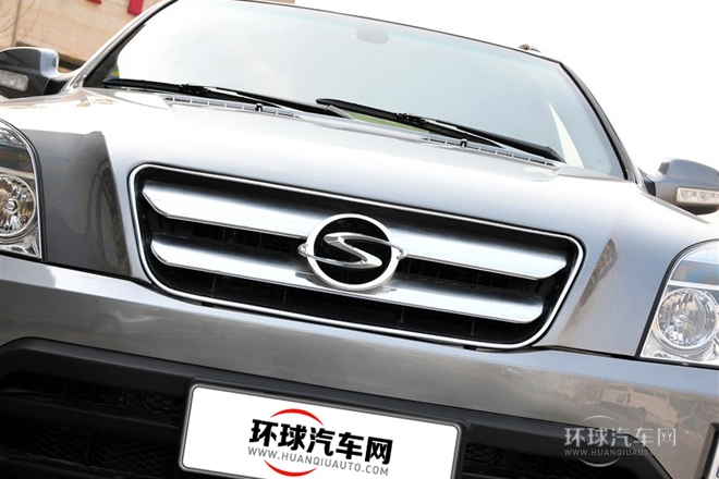 2011款 2.0L 手動兩驅超豪華型