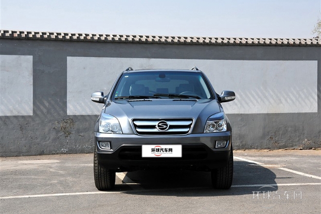 2011款 2.0L 手動兩驅超豪華型