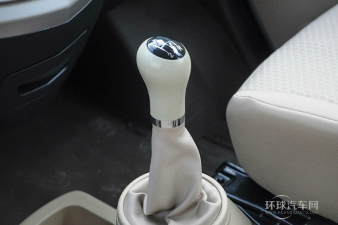 2014款 1.5L商務(wù)標(biāo)準(zhǔn)型