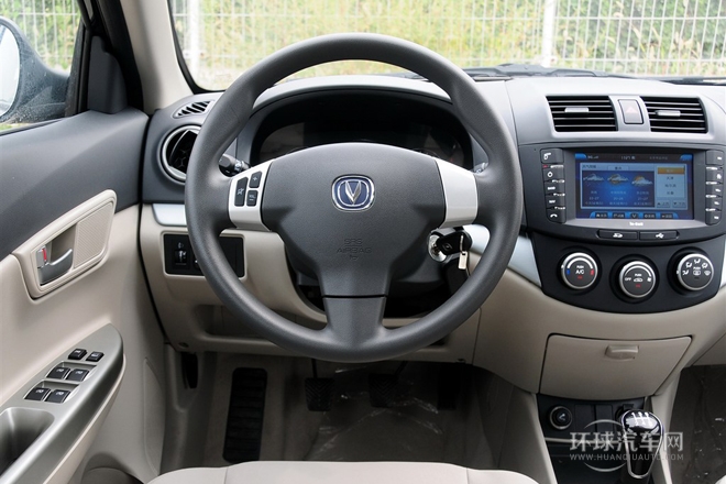 2012款 1.5L 手動夢幻型