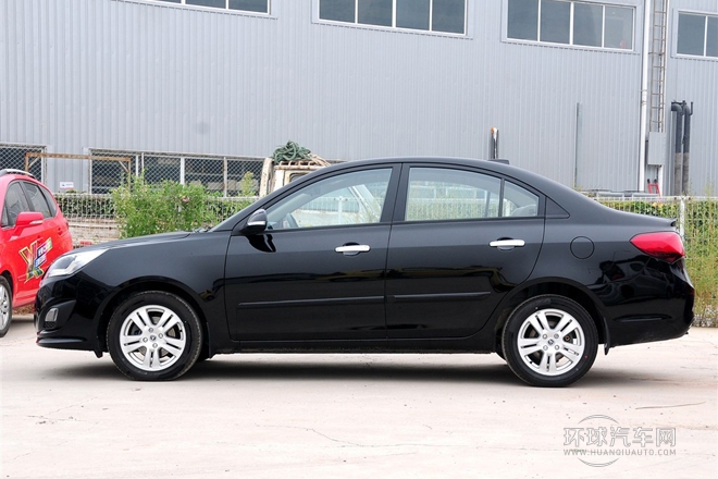 2012款 1.5L 手動夢幻型